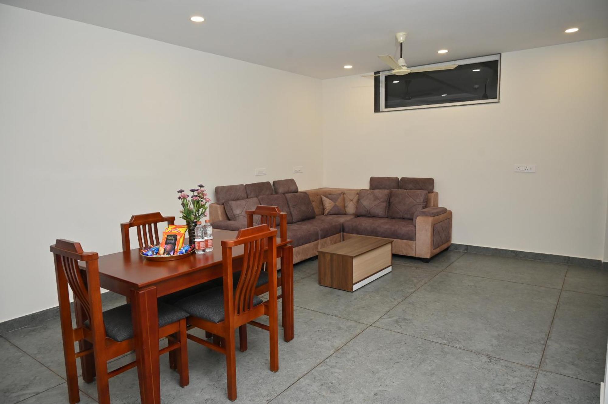 Hotel Shri Devi Comforts Inn Bhatkal Екстер'єр фото