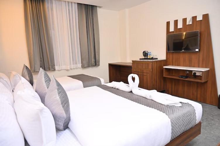 Hotel Shri Devi Comforts Inn Bhatkal Екстер'єр фото