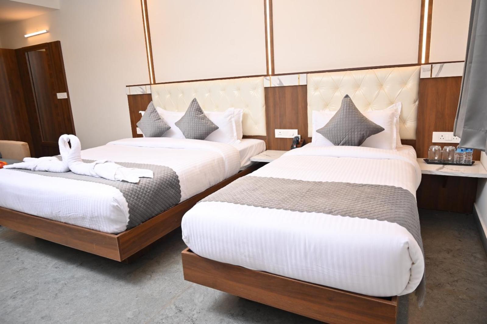 Hotel Shri Devi Comforts Inn Bhatkal Екстер'єр фото